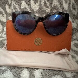 Tory burch sunglasses